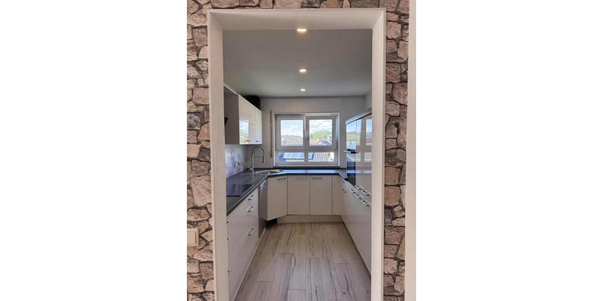 Etagenwohnung Schorndorf - 3 Zimmer, 80 m&sup2;, 285.000&euro; | Angebot:25641426