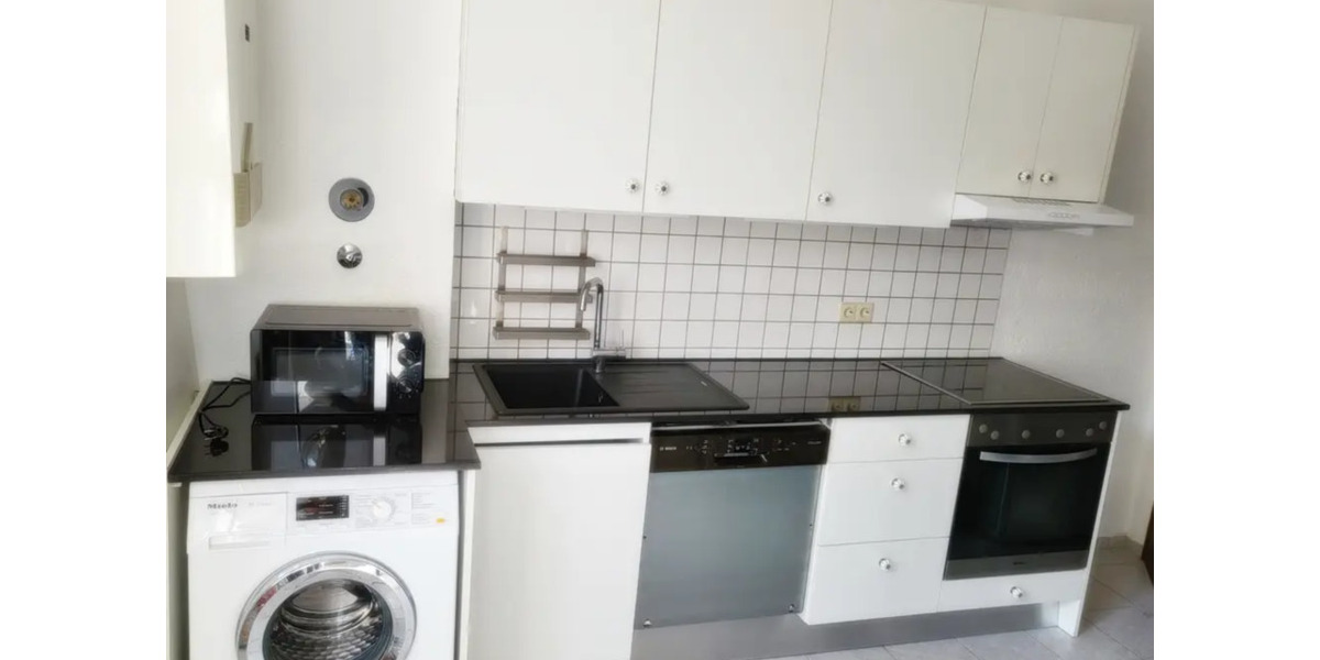 Etagenwohnung Stuttgart Feuerbach - 3 Zimmer, 94 m&sup2;, 1.300&euro; | Angebot:25547186