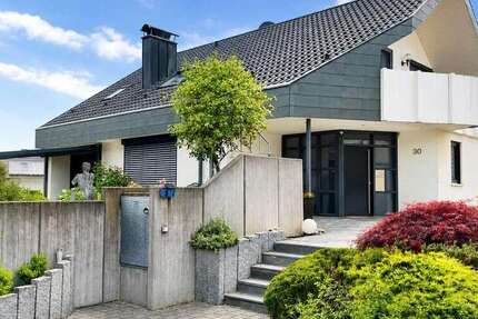 Haus Welzheim - 7 Zimmer, 258 m&sup2;, 795.000&euro; | Angebot:26901211