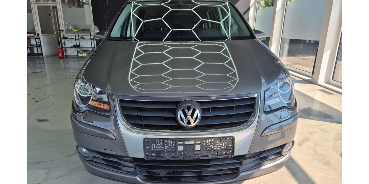 VW Touran 150.000 km 5.200 &euro; Ebersbach 73061