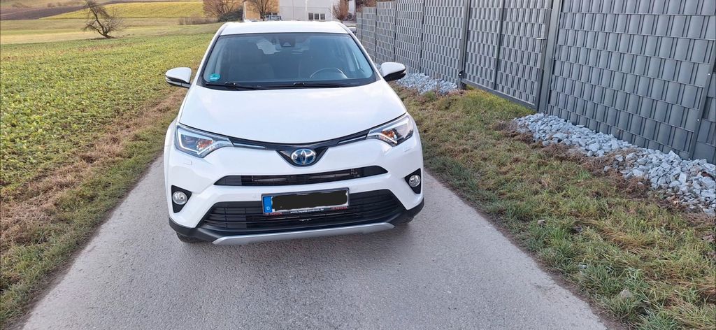 Toyota RAV 4 90.300 km 22.800 &euro; Backnang 71522