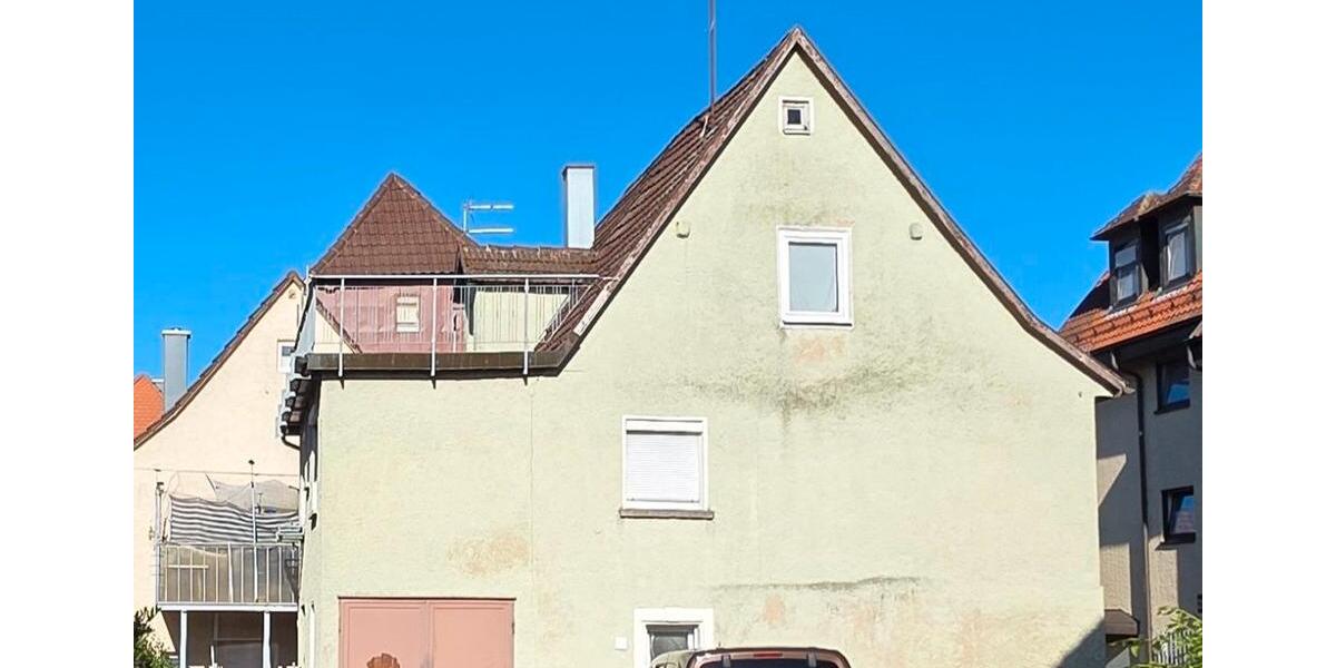 Doppelhaushälfte Lauffen am Neckar - 5 Zimmer, 160 m&sup2;, 200.000&euro; | Angebot:26889762