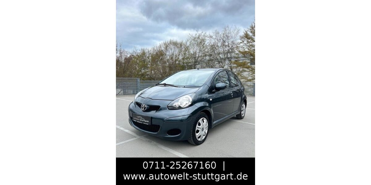 Toyota Aygo (X) 171.000 km 2.590 &euro; Stuttgart 70469
