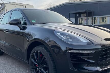 Porsche Macan 249.256 km 26.999 &euro; Fellbach 70736