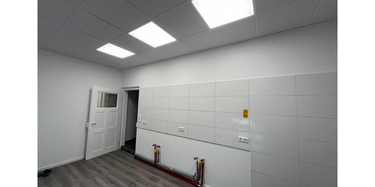 Gewerbeobjekt Göppingen - 750&euro; | Angebot:25256864