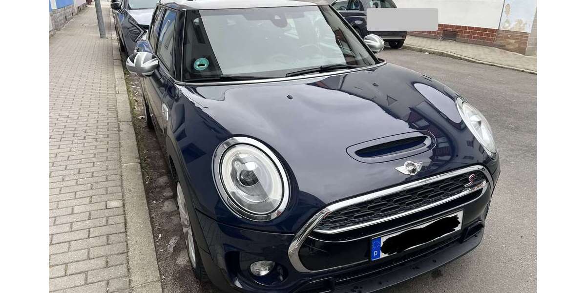 Mini Cooper SD Clubman 126.157 km 15.999 &euro; Altbach 73776