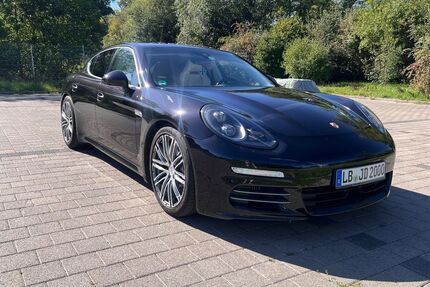 Porsche Panamera 120.000 km 38.000 &euro; großbottwar 71723