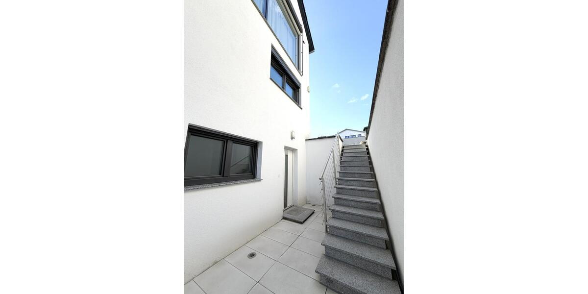 Etagenwohnung Stuttgart Stuttgart-Nord - 2.5 Zimmer, 88 m&sup2;, 1.250&euro; | Angebot:25938519