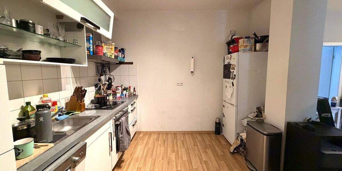 Etagenwohnung Stuttgart / Stuttgart-West West - 3 Zimmer, 105 m&sup2;, 1.745&euro; | Angebot:25746254