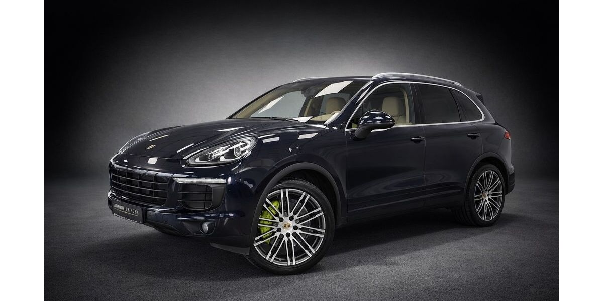 Porsche Cayenne 158.177 km 33.900 &euro; Uhingen 73066
