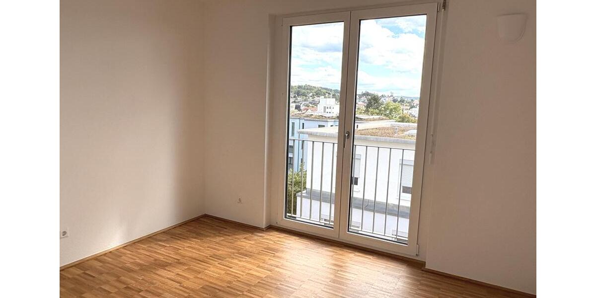 Etagenwohnung Leonberg - 3 Zimmer, 80 m&sup2;, 1.498&euro; | Angebot:23644754