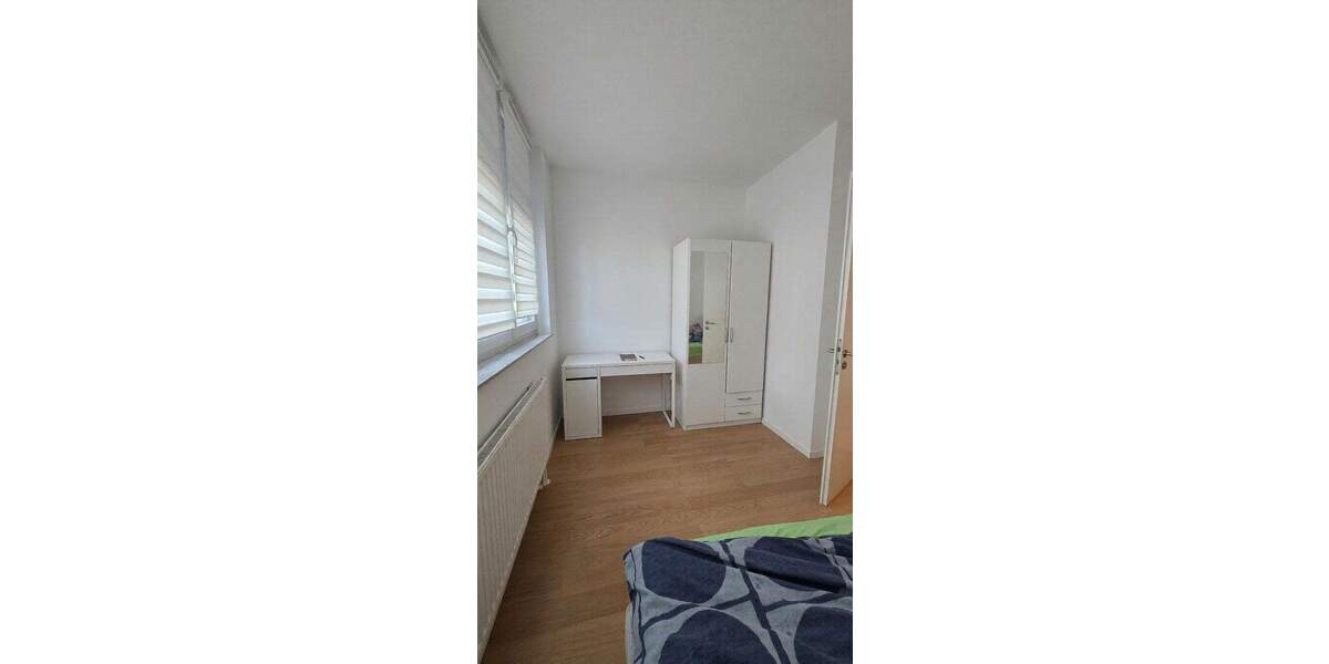 Etagenwohnung Sindelfingen Mitte - 9 Zimmer, 242 m&sup2;, 695.000&euro; | Angebot:25823345