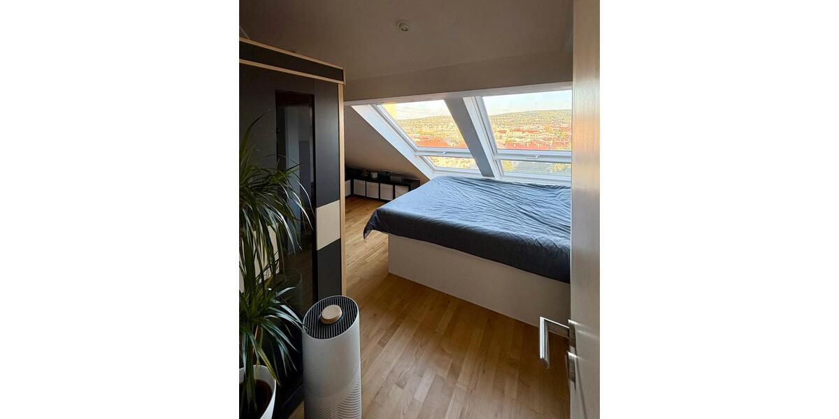 Dachgeschoßwohnung Stuttgart Stuttgart-West - 3 Zimmer, 72 m&sup2;, 579.000&euro; | Angebot:25611761