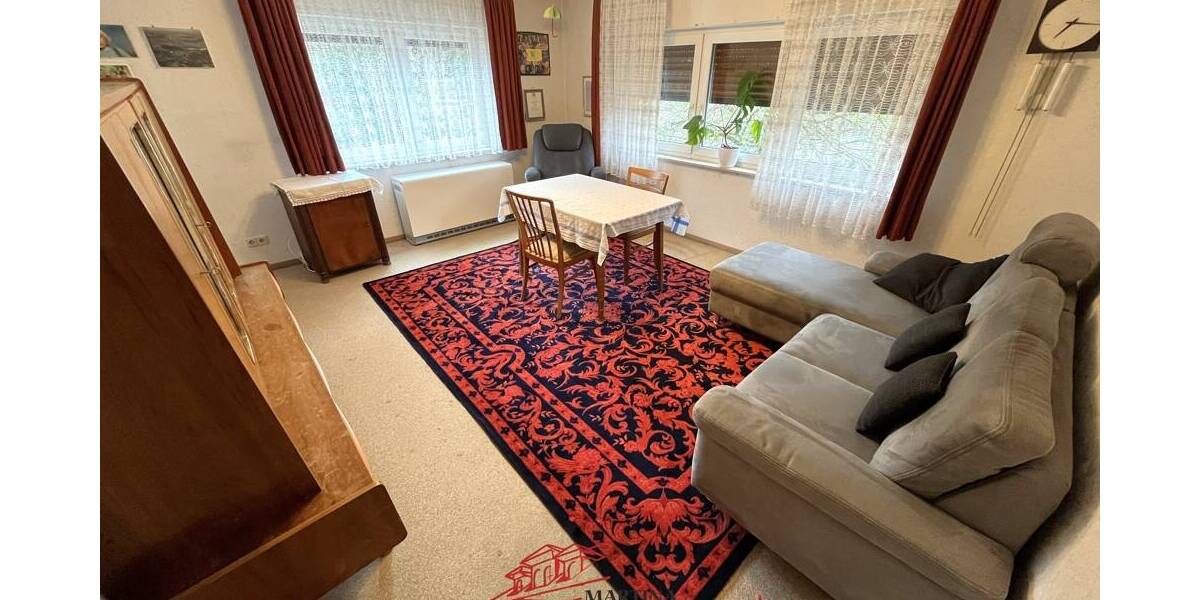 Mehrfamilienhaus, Wohnhaus Göppingen / Jebenhausen Jebenhausen - 6 Zimmer, 129 m&sup2;, 299.000&euro; | Angebot:26657333