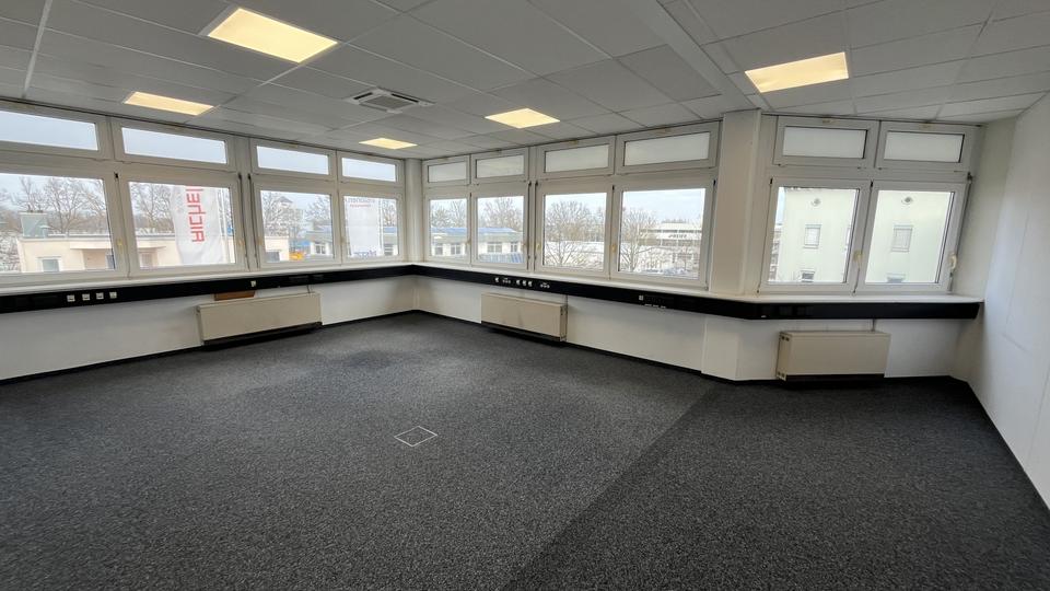 Gewerbeobjekt Ludwigsburg Pflugfelden - 3.400&euro; | Angebot:25423733