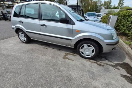 Ford Fusion 99.000 km 3.200 &euro; Schönaich 71101