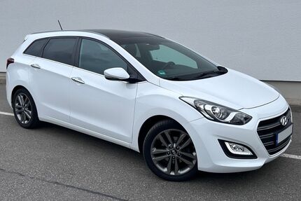 Hyundai i30 103.500 km 9.500 &euro; Grafenberg 72661