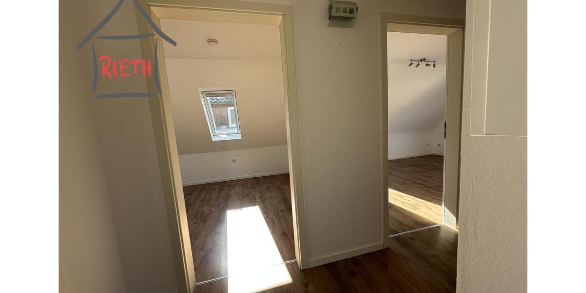 Dachgeschoßwohnung Remseck am Neckar - 3 Zimmer, 60 m&sup2;, 700&euro; | Angebot:25839320