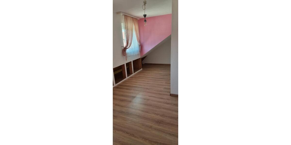 Mehrfamilienhaus, Wohnhaus Reichenbach an der Fils - 8 Zimmer, 195 m&sup2;, 599.000&euro; | Angebot:26697389