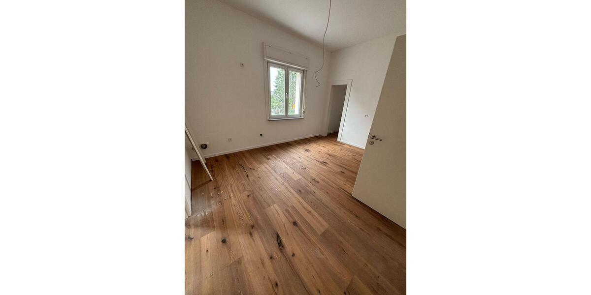 Etagenwohnung Stuttgart Zuffenhausen - 3 Zimmer, 65 m&sup2;, 1.254&euro; | Angebot:25475762