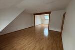 Dachgeschoßwohnung Deizisau - 3.5 Zimmer, 90 m&sup2;, 1.200&euro; | Angebot:25923476