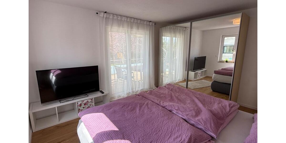 Erdgeschoßwohnung Weinstadt - 4 Zimmer, 85 m&sup2;, 2.000&euro; | Angebot:25944587