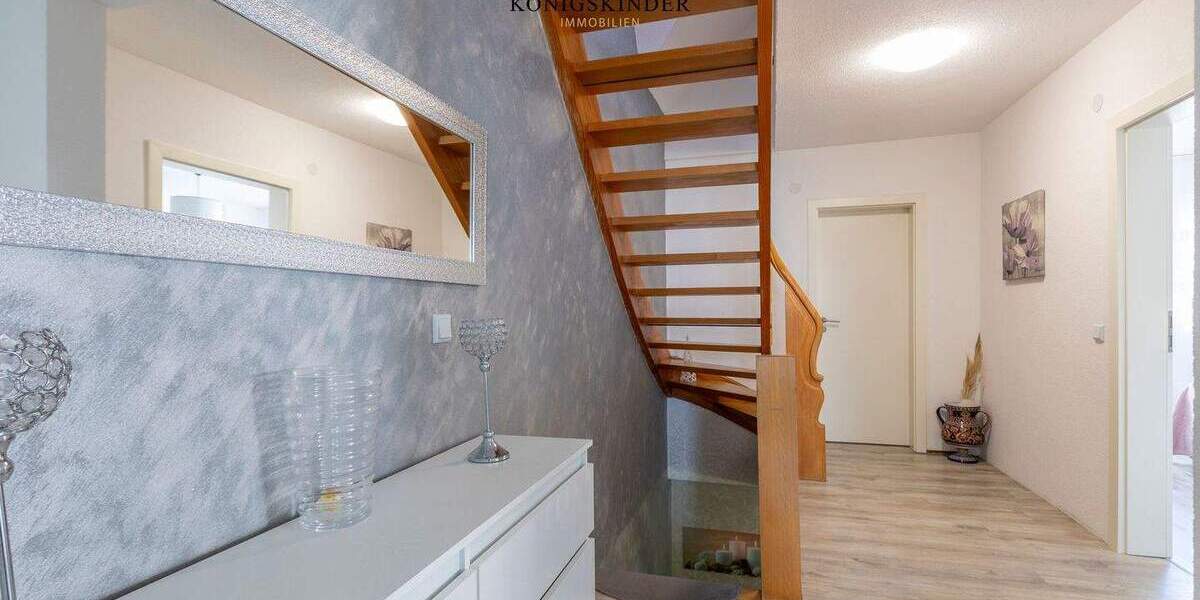 Doppelhaushälfte Bissingen an der Teck Bissingen - 5 Zimmer, 95 m&sup2;, 370.000&euro; | Angebot:25797536