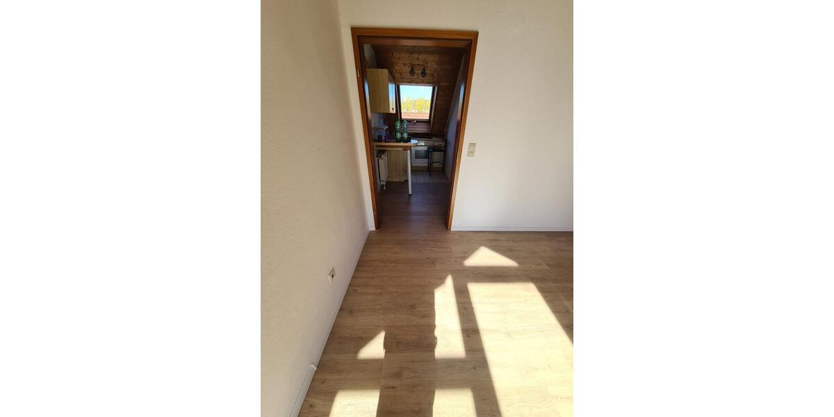 Dachgeschoßwohnung Göppingen Faurndau - 2 Zimmer, 46 m&sup2;, 600&euro; | Angebot:25371397