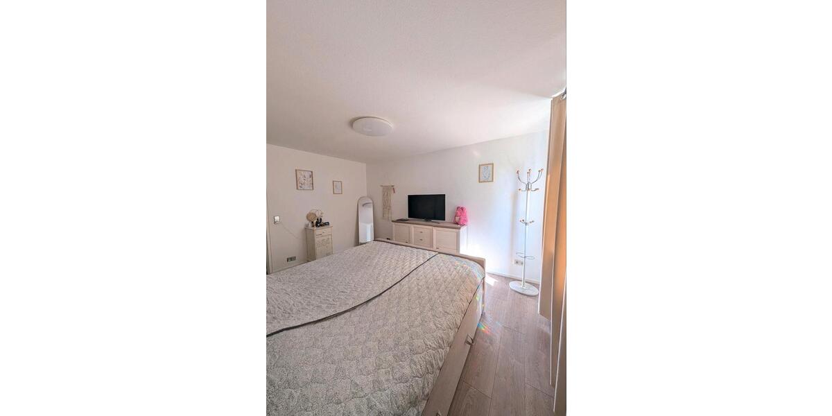 Etagenwohnung Fellbach Oeffingen - 3.5 Zimmer, 83 m&sup2;, 295.000&euro; | Angebot:27092120