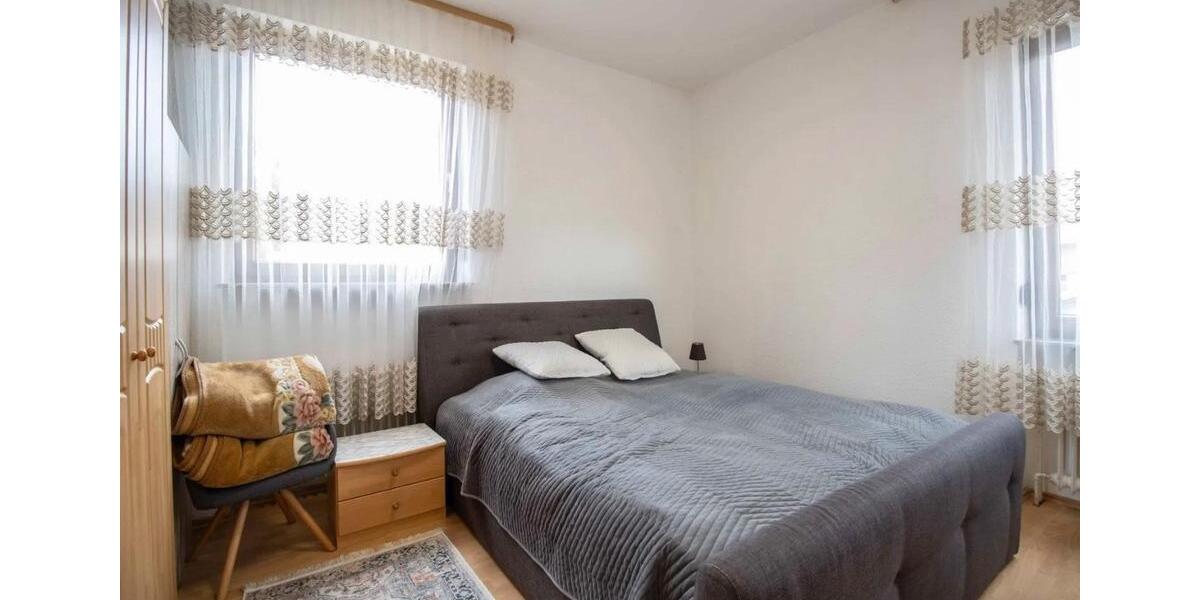 Etagenwohnung Leonberg - 5.5 Zimmer, 127 m&sup2;, 420.000&euro; | Angebot:24788383