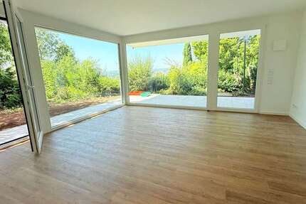 Wohnung Esslingen Hegensberg - 2.5 Zimmer, 80 m&sup2;, 1.100&euro; | Angebot:27255779