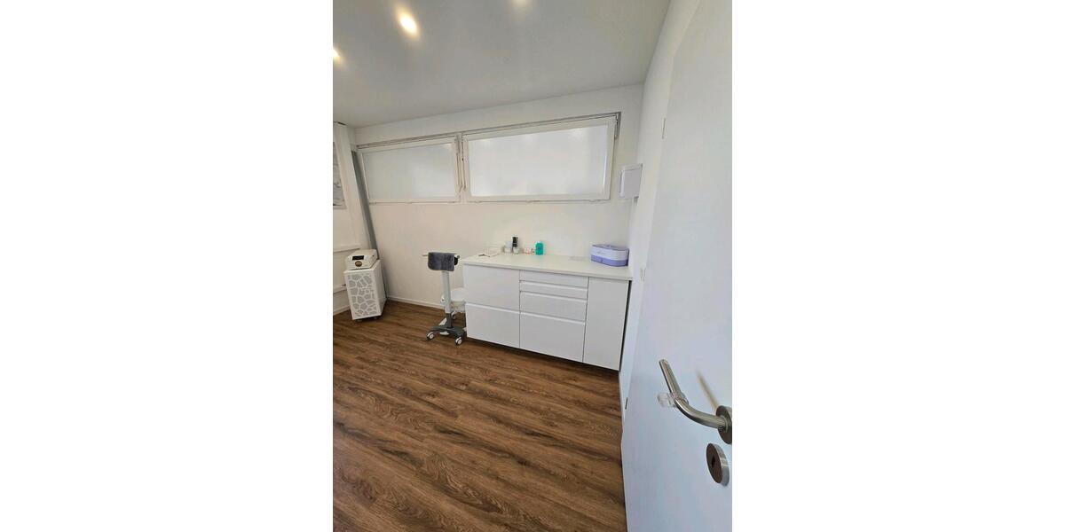 Gewerbeobjekt Wernau (Neckar) - 700&euro; | Angebot:25965038