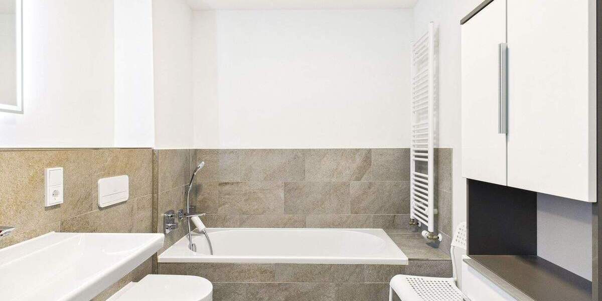 Etagenwohnung Stuttgart Feuerbach - 3 Zimmer, 94 m&sup2;, 1.990&euro; | Angebot:25772243