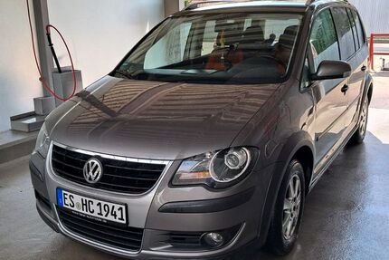 VW Touran 199.990 km 4.599 &euro; Esslingen 73733
