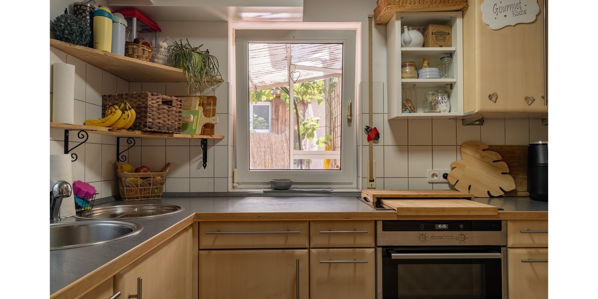 Großzügige Eckterrasse, Kamin & ruhiges Wohnen im 3-Familienhaus - 3.5 Remshalden | Angebot:27512031
