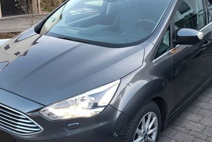 Ford Grand C-Max 90.600 km 10.199 &euro; Weinstadt 71384