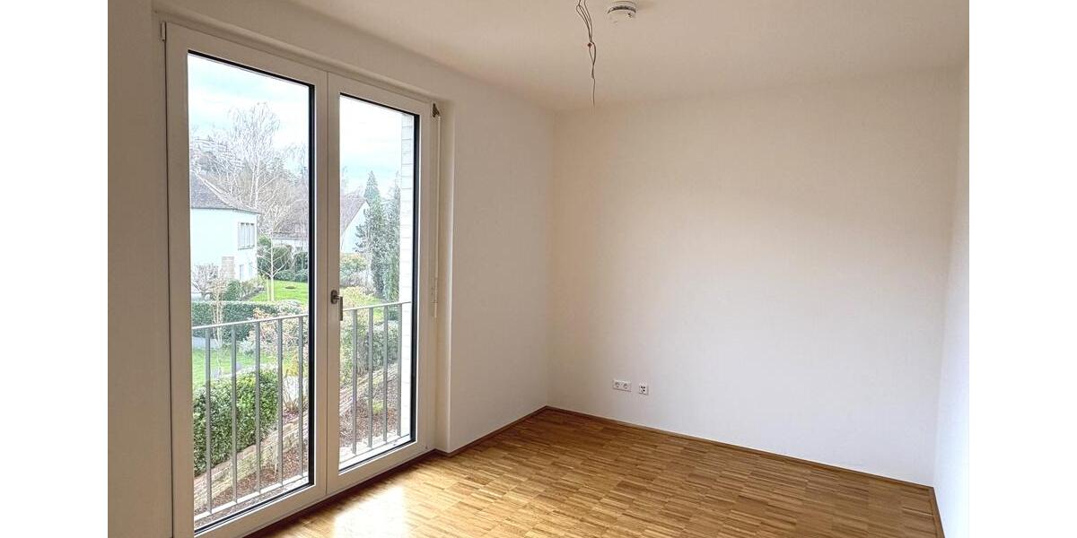 Etagenwohnung Leonberg - 4 Zimmer, 101 m&sup2;, 1.872&euro; | Angebot:23714100
