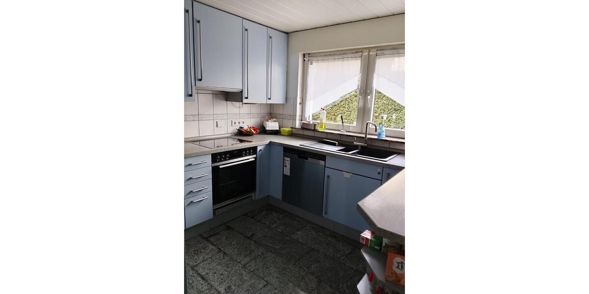 Erdgeschoßwohnung Steinheim an der Murr - 6 Zimmer, 174 m&sup2;, 2.000&euro; | Angebot:25923488