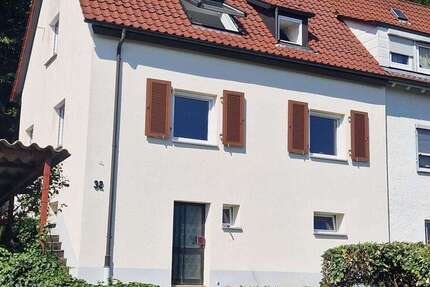 Wohnung Göppingen - 4 Zimmer, 110 m&sup2;, 1.350&euro; | Angebot:26043901