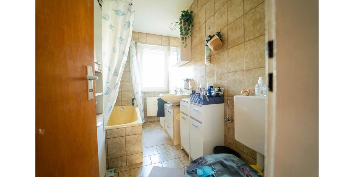 Etagenwohnung Vaihingen an der Enz - 3.5 Zimmer, 79 m&sup2;, 1.000&euro; | Angebot:27611634
