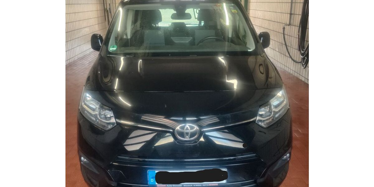 Toyota Proace City 81.000 km 16.499 &euro; Ludwigsburg 71642