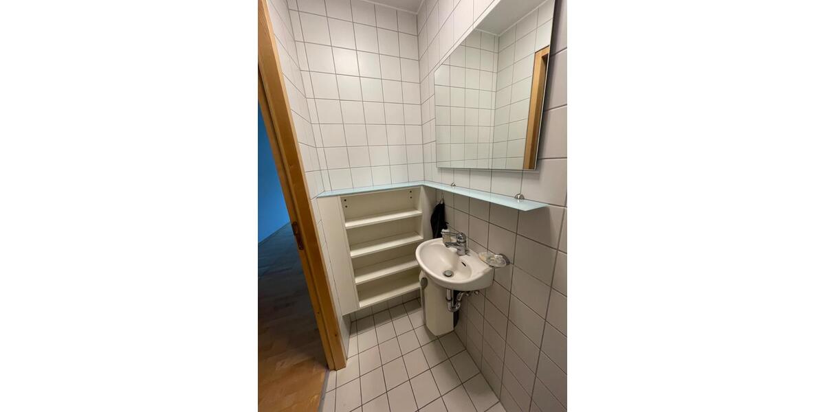 Etagenwohnung Stuttgart Stuttgart-Nord - 2 Zimmer, 81 m&sup2;, 1.500&euro; | Angebot:25145570