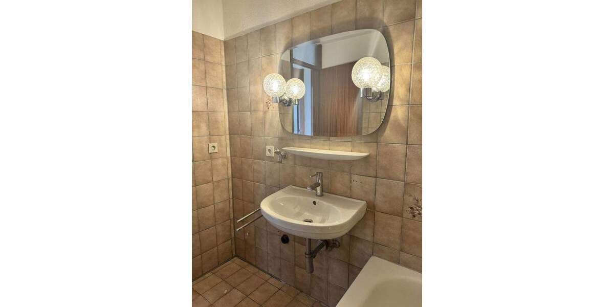 Etagenwohnung Kirchheim unter Teck Kirchheim - 3 Zimmer, 71 m&sup2;, 209.500&euro; | Angebot:25699701