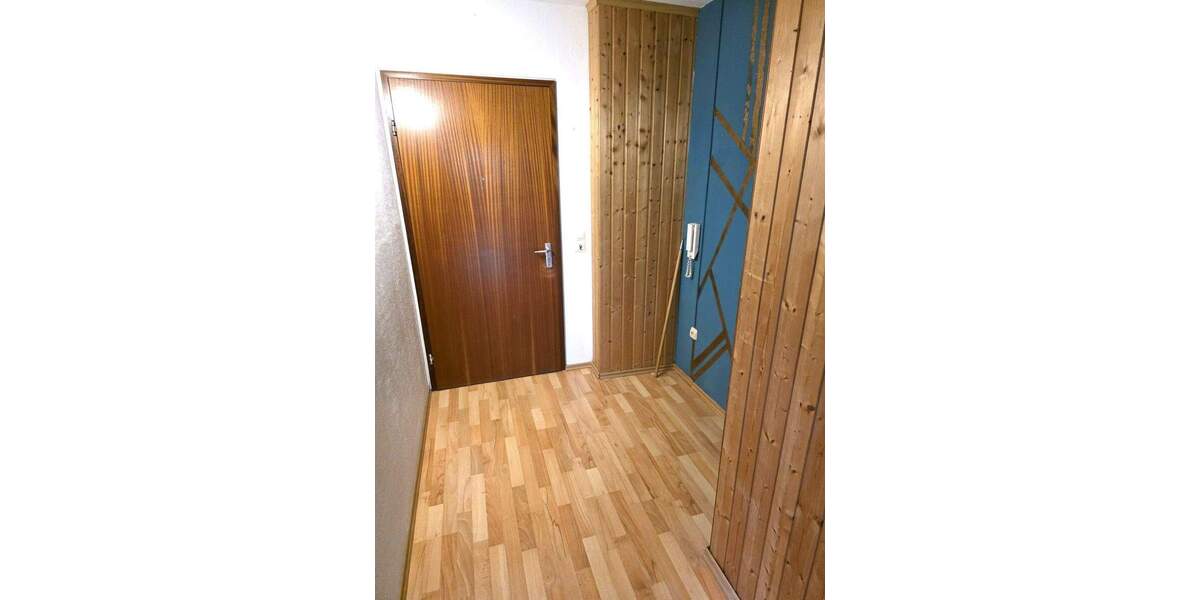 Etagenwohnung Stuttgart Bad Cannstatt - 3 Zimmer, 95 m&sup2;, 348.000&euro; | Angebot:25777167