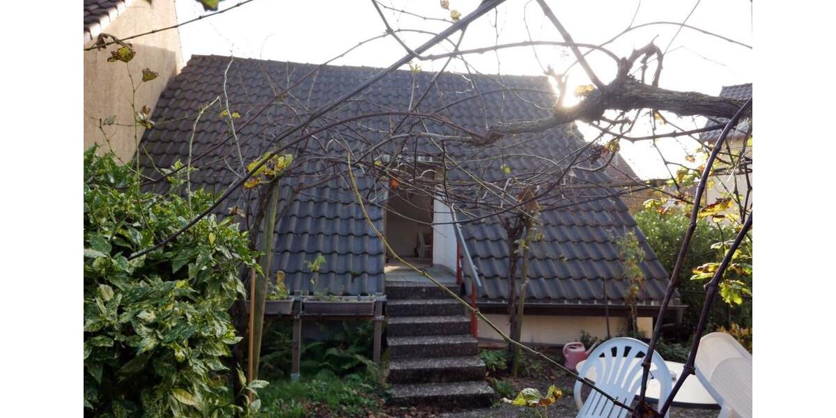 Einfamilienhaus Winnenden - 3.5 Zimmer, 79 m&sup2;, 330.000&euro; | Angebot:25352390