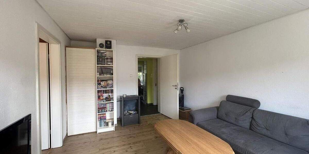 Etagenwohnung Stuttgart Rot - 3 Zimmer, 53 m&sup2;, 160.000&euro; | Angebot:25707769