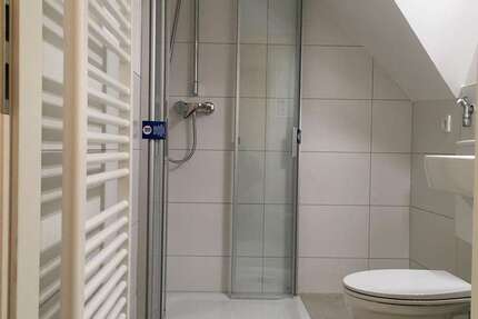 Wohnung Stuttgart Zuffenhausen - 2.5 Zimmer, 49 m&sup2;, 277.700&euro; | Angebot:27715876
