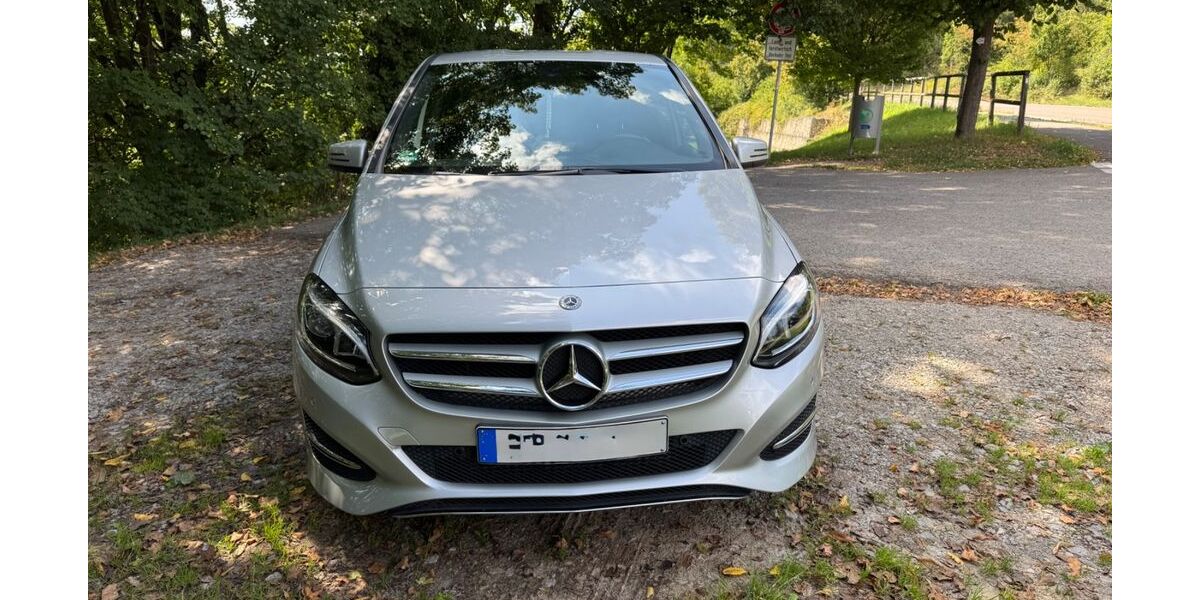 Mercedes-Benz B 180 134.000 km 10.300 &euro; Steinenbronn 71144