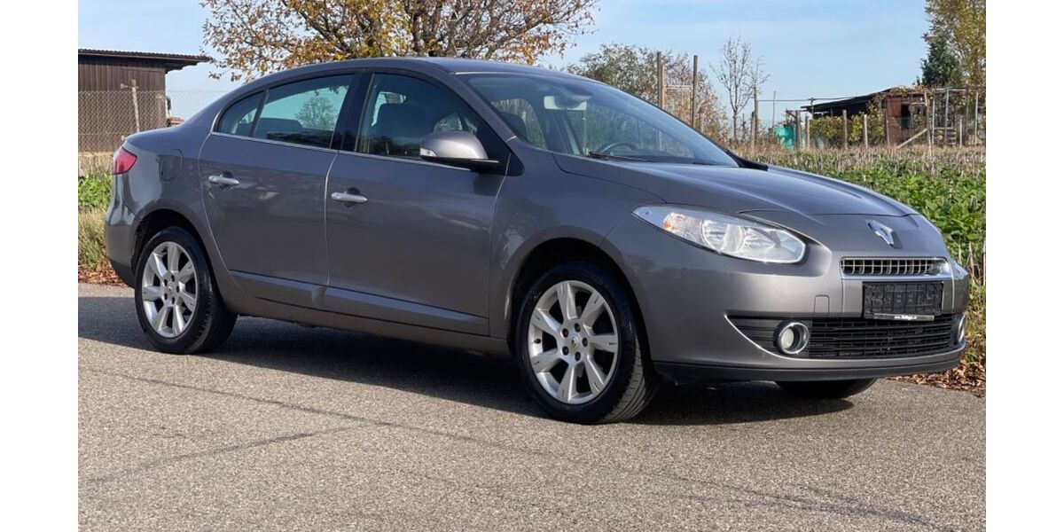 Renault Fluence 148.000 km 4.900 &euro; Fellbach 70736