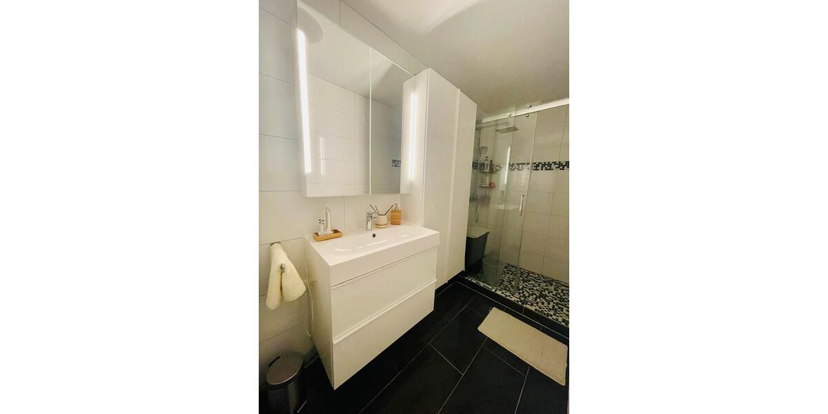 Etagenwohnung Sindelfingen Sindelfingen (Stadt) - 3 Zimmer, 83 m&sup2;, 1.700&euro; | Angebot:25853851